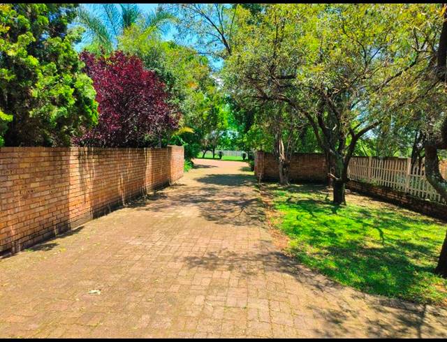 10 BEDROOM HOUSE FOR SALE IN WITBANK CENTRAL